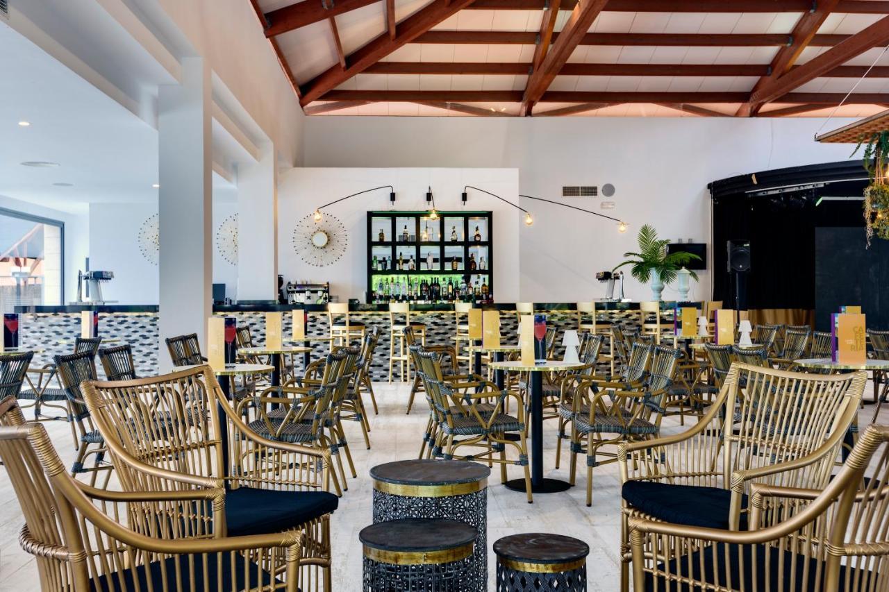 Playa Garden Selection Hotel & Spa Плая де Муро Екстериор снимка