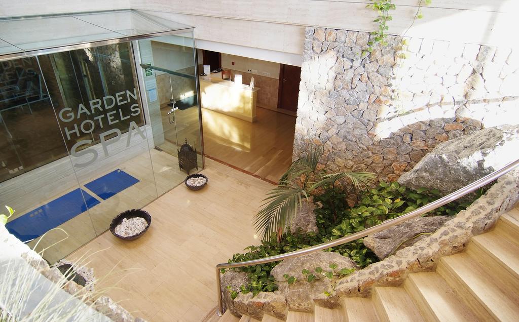 Playa Garden Selection Hotel & Spa Плая де Муро Екстериор снимка