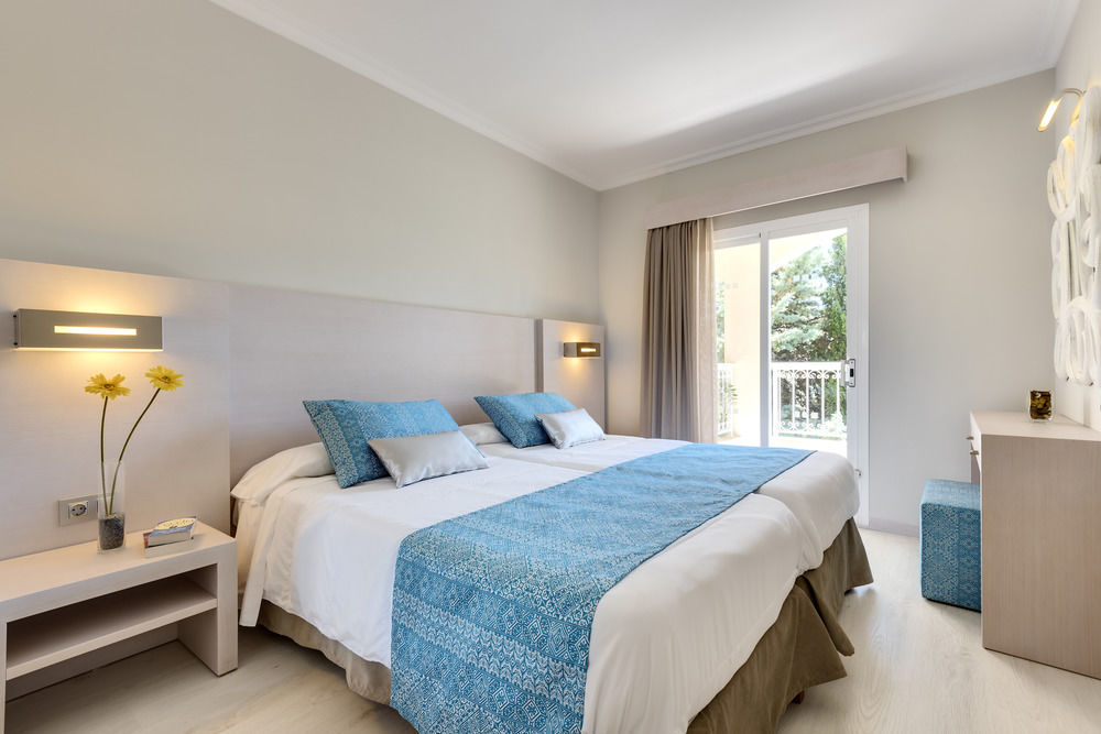 Playa Garden Selection Hotel & Spa Плая де Муро Екстериор снимка